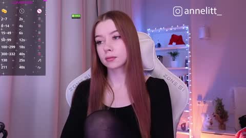 Snapshot of annelitt chatting on 8, 1, 2025 annelitt online show from 8, 1, 2025