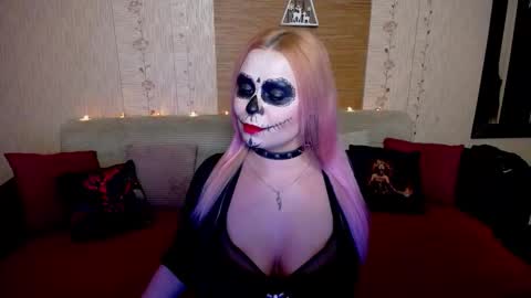 AnnessixReign online show from 31, 10, 2025