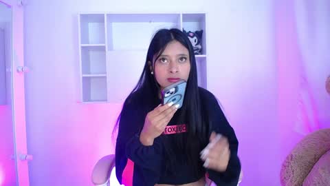 Snapshot of anni99_ chatting on 15, 1, 2025 Anni online show from 15, 1, 2025