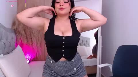 annie_20_ online show from 15, 4, 2026