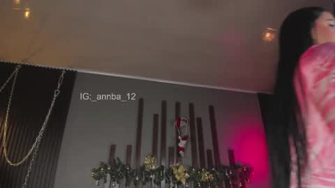 annie_barozzi online show from 2, 12, 2025