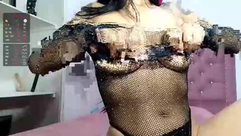 Snapshot of annie_camom chatting on 1, 3, 2025 annie online show from 1, 3, 2025