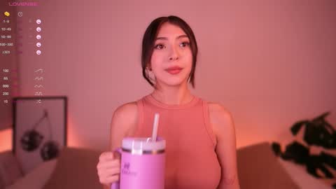 Snapshot of annie_evans24 chatting on 31, 1, 2025 Annie Evans online show from 31, 1, 2025