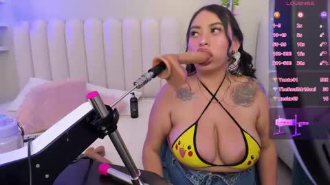   online show from 12, 3, 2025