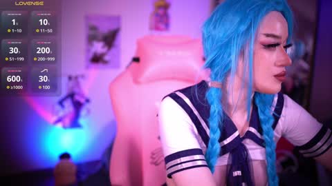 Snapshot of annie_may_may chatting on 14, 12, 2024 Annie May   online show from 14, 12, 2024