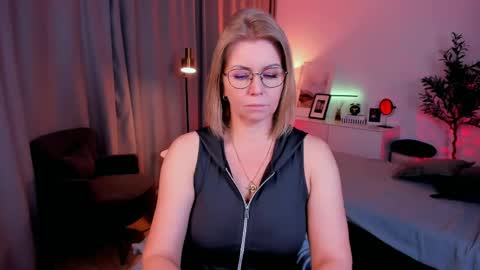 Snapshot of annielight chatting on 17, 4, 2026 Annie online show from 17, 4, 2026