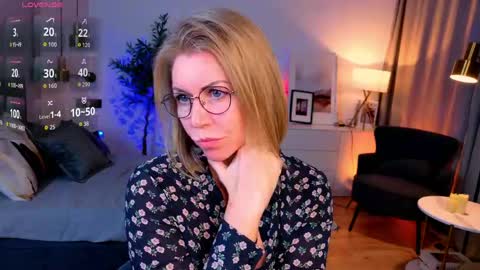 Snapshot of annielight chatting on 21, 5, 2026 Annie online show from 21, 5, 2026
