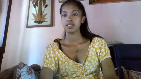 Snapshot of anniesexy1 chatting on 6, 1, 2026 anniesexy1 online show from 6, 1, 2026