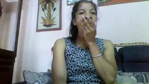 Snapshot of anniesexy1 chatting on 1, 2, 2026 anniesexy1 online show from 1, 2, 2026