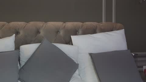 AnnieStyles online show from 26, 1, 2025