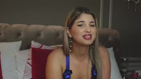 AnnieStyles online show from 3, 3, 2025