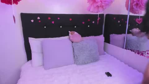 Annie Evans  online show from 20, 2, 2026