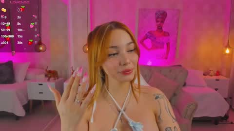 Snapshot of anniita_ chatting on 25, 9, 2025 VIVIANNA online show from 25, 9, 2025