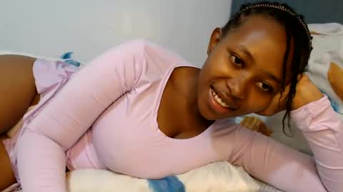 anntekla online show from 13, 7, 2026