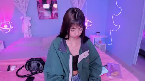 Snapshot of anny_cotton chatting on 4, 7, 2026 Anny cotton online show from 4, 7, 2026