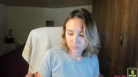 Snapshot of anny_lust chatting on 18, 7, 2026 Issabela online show from 18, 7, 2026