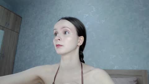 Snapshot of anny_meow chatting on 27, 10, 2025 Ann  My current schedule is below  online show from 27, 10, 2025
