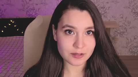 Annie online show from 11, 4, 2026