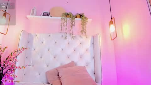 Anny  online show from 30, 1, 2025