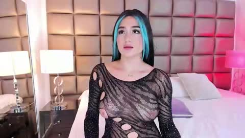 Snapshot of annyhizzle chatting on 16, 2, 2025 online show from 16, 2, 2025