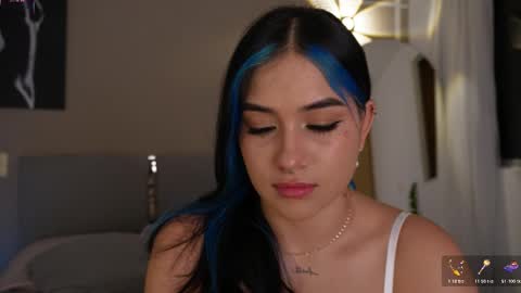    online show from 19, 12, 2025