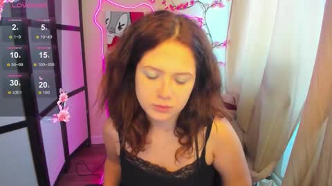 Snapshot of anora_millerr chatting on 14, 11, 2025 Anora online show from 14, 11, 2025