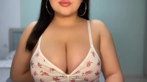 Snapshot of anora_sunny chatting on 29, 9, 2025 Any online show from 29, 9, 2025