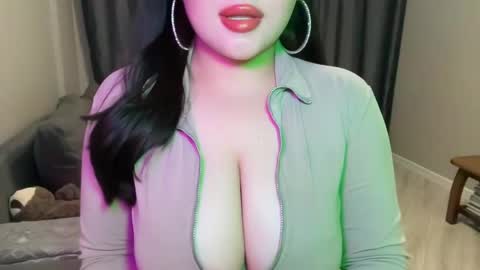 Snapshot of anora_sunny chatting on 9, 6, 2026 Any online show from 9, 6, 2026