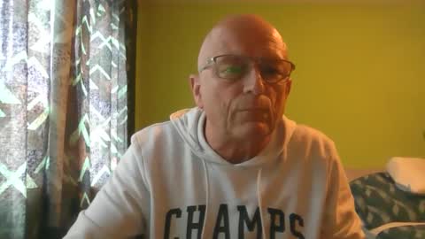 Snapshot of antmatt2025 chatting on 16, 5, 2026 antmatt2025 online show from 16, 5, 2026