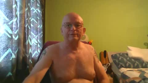 Snapshot of antmatt2025 chatting on 2, 6, 2026 antmatt2025 online show from 2, 6, 2026