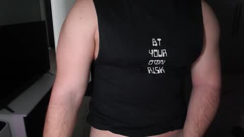 Snapshot of anton_smotri chatting on 11, 10, 2025 anton_smotri online show from 11, 10, 2025