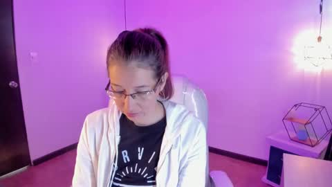 Antonella online show from 9, 2, 2025