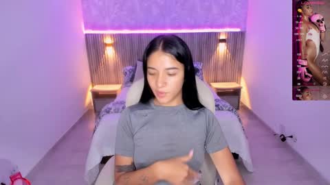 Snapshot of antonella_grayy chatting on 10, 2, 2025 Antonella Grayy online show from 10, 2, 2025