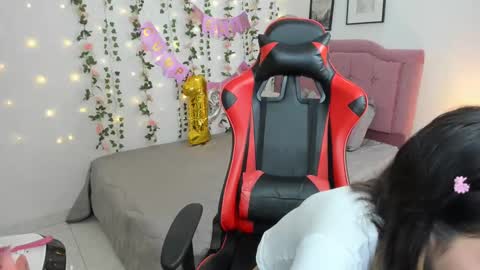 Snapshot of antonella_heinz_ chatting on 11, 12, 2024 Antonella online show from 11, 12, 2024