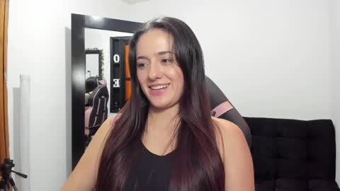 Snapshot of antonella_naughty1 chatting on 19, 2, 2025 antonella online show from 19, 2, 2025