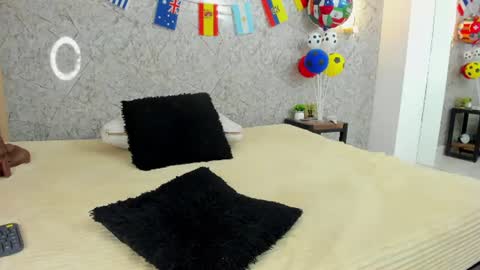 Snapshot of antonella_west chatting on 27, 6, 2026 Anto online show from 27, 6, 2026