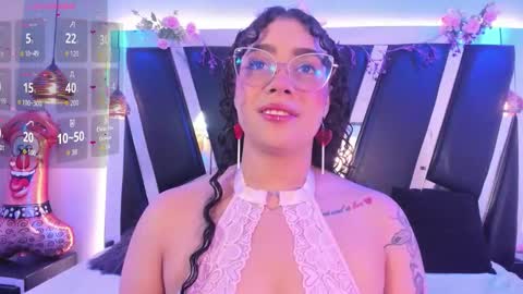 A N T O N E L L E  online show from 1, 3, 2026