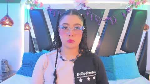 Snapshot of antonellepiercee chatting on 10, 7, 2026 A N T O N E L L E online show from 10, 7, 2026