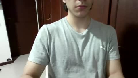 Snapshot of antonio_ricci chatting on 1, 10, 2025 antonio_ricci online show from 1, 10, 2025