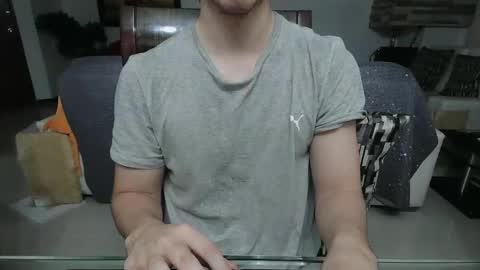 Snapshot of antonio_ricci chatting on 28, 10, 2025 antonio_ricci online show from 28, 10, 2025