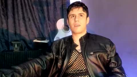 antonnello_ online show from 22, 11, 2025