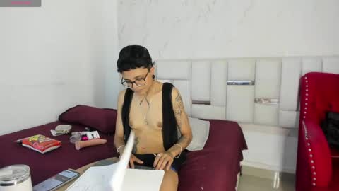 Snapshot of antony_d_ossa chatting on 12, 5, 2026 antony_d_ossa online show from 12, 5, 2026