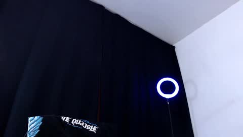 Snapshot of antonywebb94 chatting on 22, 3, 2026 Instagram miguelangel1802 online show from 22, 3, 2026