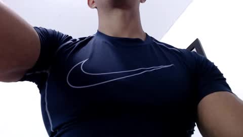 Snapshot of antonywebb94 chatting on 25, 3, 2026 Instagram miguelangel1802 online show from 25, 3, 2026