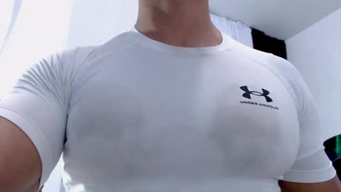 Snapshot of antonywebb94 chatting on 10, 4, 2026 Instagram miguelangel1802 online show from 10, 4, 2026