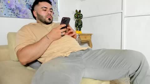 Snapshot of anubislogan chatting on 8, 9, 2025 Anubislogan online show from 8, 9, 2025