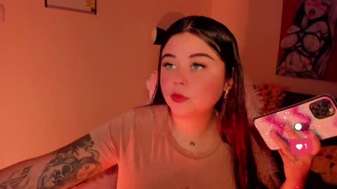   Independent model  online show from 6, 12, 2024