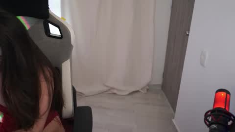 anya online show from 4, 11, 2025