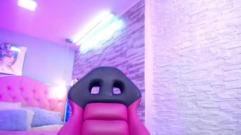 Anyela  online show from 3, 12, 2024