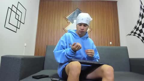 anyelo_sexyhot online show from 20, 1, 2025